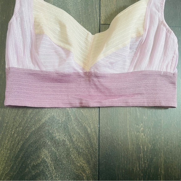 Triumph Underwear Wired Crop Sports Bra with Metallic Thread - Picture 6 of 15